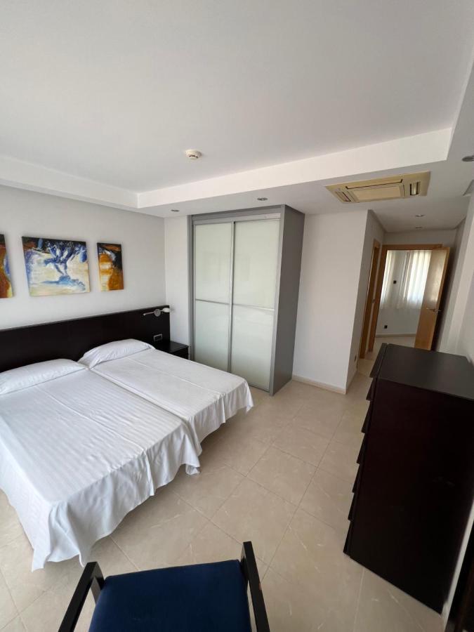 בניטאצ'ל Apartamentos Flamingo Hills מראה חיצוני תמונה