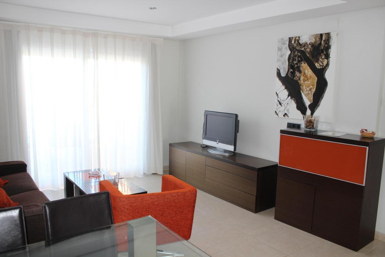 בניטאצ'ל Apartamentos Flamingo Hills מראה חיצוני תמונה